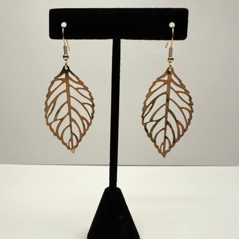 Earrings Gold Tone Leaf Dangle Drop Fashion Jewelry Nature Inspired 2.5 in